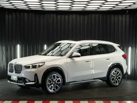 BMW-X1-2.0 16V TURBO GASOLINA SDRIVE20I X-LINE STEPTRONIC BMW-X1-2024