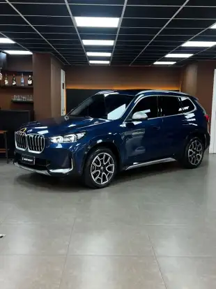 BMW-X1-2.0 16V TURBO GASOLINA SDRIVE20I X-LINE STEPTRONIC BMW-X1-2024
