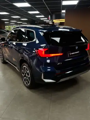 BMW-X1-2024