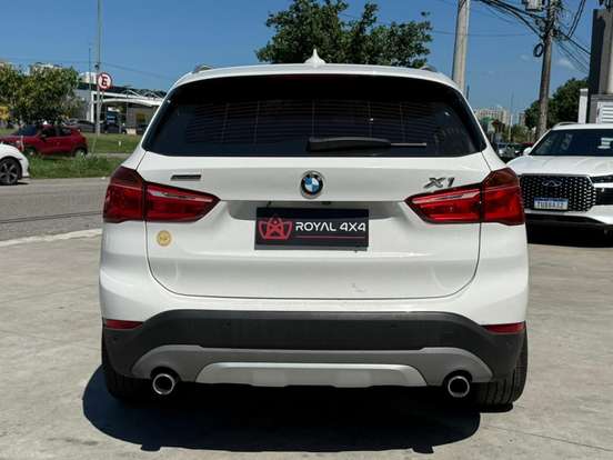 BMW-X1-2018