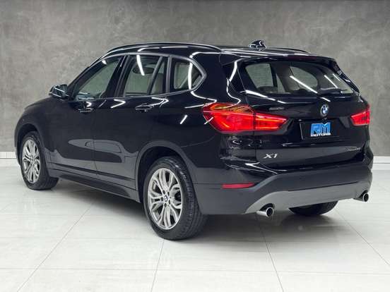 BMW-X1-2018