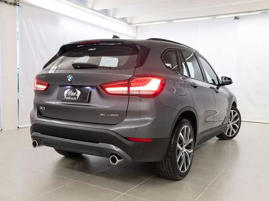 BMW-X1-2.0 16V TURBO ACTIVEFLEX SDRIVE20I GP 4P AUTOMÁTICO BMW-X1-2022