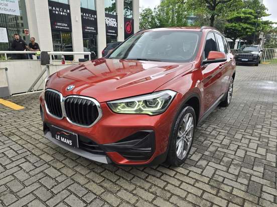 BMW-X1-2021