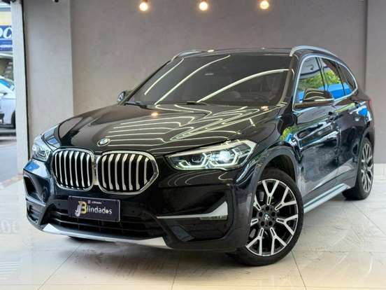 BMW-X1-2022