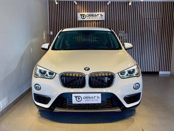 BMW X1 2.0 16V TURBO ACTIVEFLEX SDRIVE20I X-LINE 4P AUTOMÁTICO