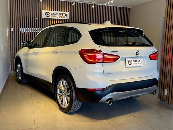 BMW-X1-2018