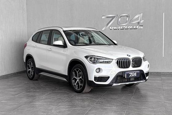 BMW X1 2.0 16V TURBO ACTIVEFLEX SDRIVE20I X-LINE 4P AUTOMÁTICO