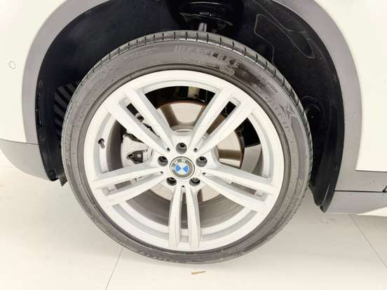 BMW-X1-2.0 16V TURBO ACTIVEFLEX XDRIVE25I SPORT 4P AUTOMÁTICO BMW-X1-2018