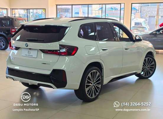 BMW-X1-2024
