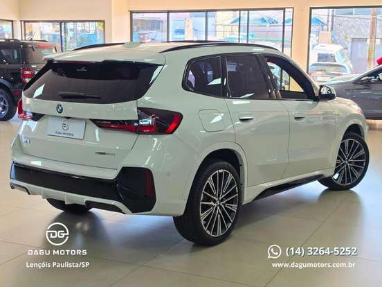 BMW-X1-2.0 16V TURBO GASOLINA SDRIVE20I M SPORT STEPTRONIC BMW-X1-2024