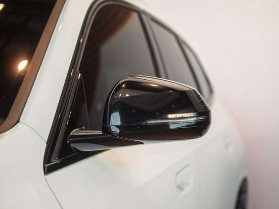 BMW-X1-2023