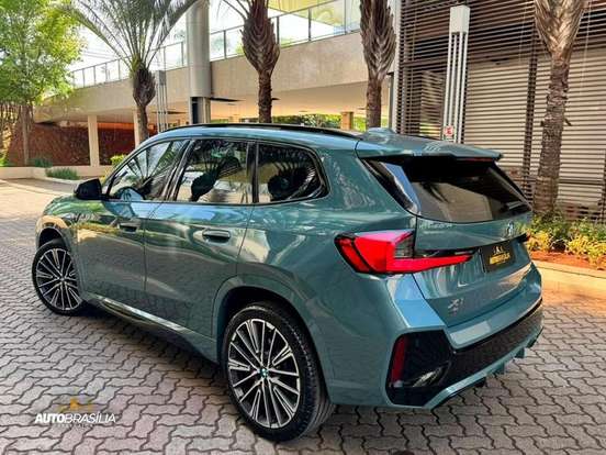 BMW-X1-2024