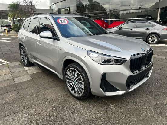 BMW-X1-2025
