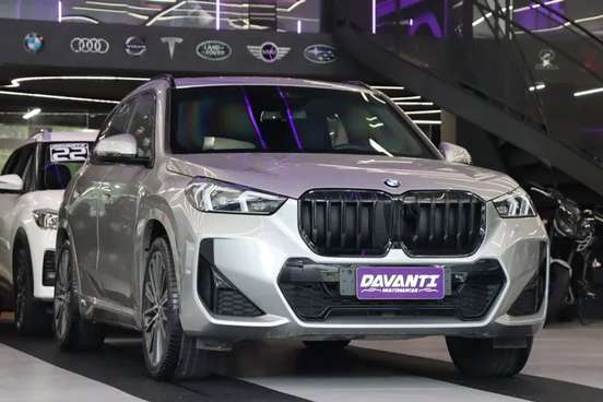BMW-X1-2023