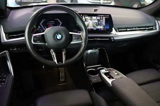BMW-X1-2023