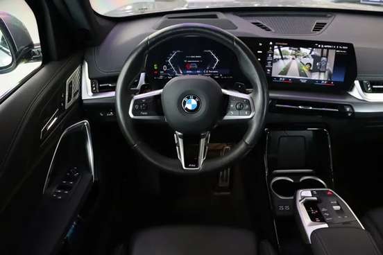 BMW-X1-2023