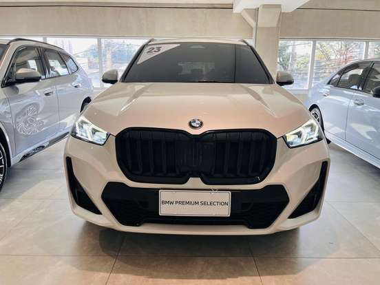 BMW-X1-2022