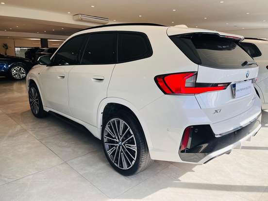 BMW-X1-2.0 16V TURBO GASOLINA SDRIVE20I M SPORT STEPTRONIC BMW-X1-2022