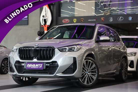 BMW-X1-2023