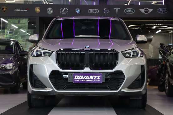 BMW-X1-2023