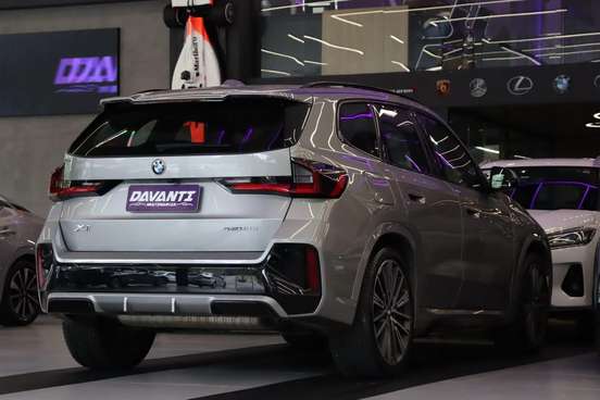 BMW-X1-2023