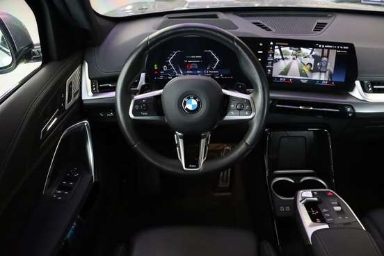 BMW-X1-2023