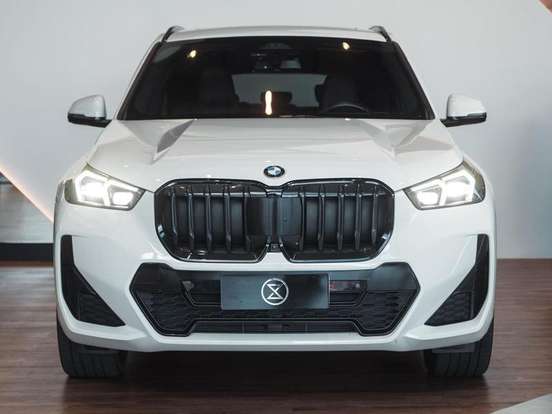 BMW-X1-2.0 16V TURBO GASOLINA SDRIVE20I X-LINE STEPTRONIC BMW-X1-2024