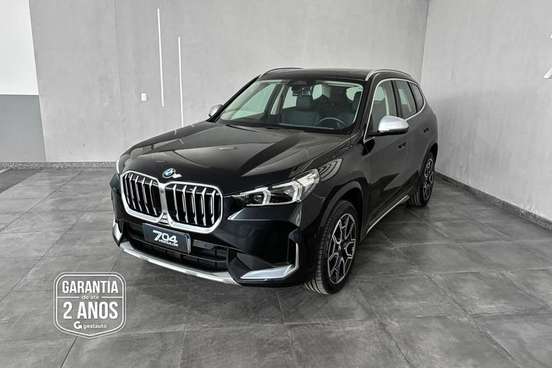 BMW-X1-2023