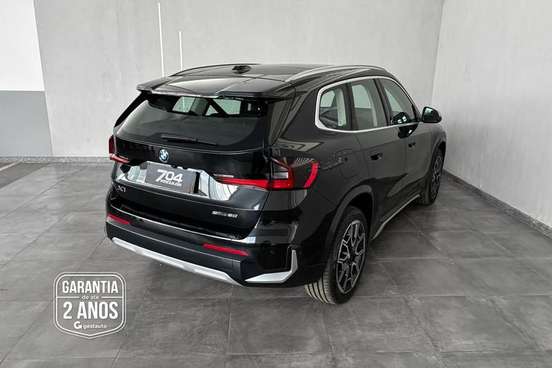 BMW-X1-2023