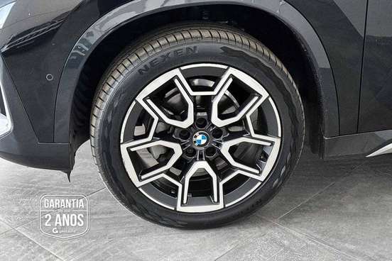 BMW-X1-2023