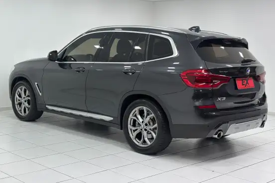 BMW-X3-2.0 16V GASOLINA X LINE XDRIVE20I STEPTRONIC BMW-X3-2019
