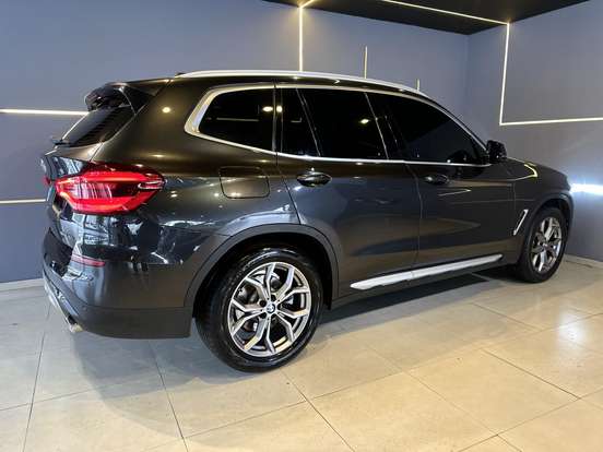 BMW-X3-2.0 16V GASOLINA X LINE XDRIVE30I STEPTRONIC BMW-X3-2019