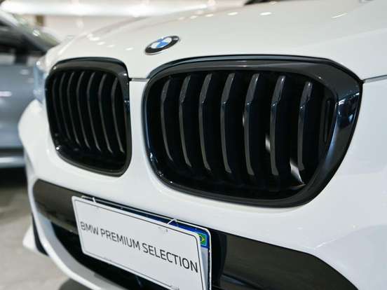BMW-X4-2020