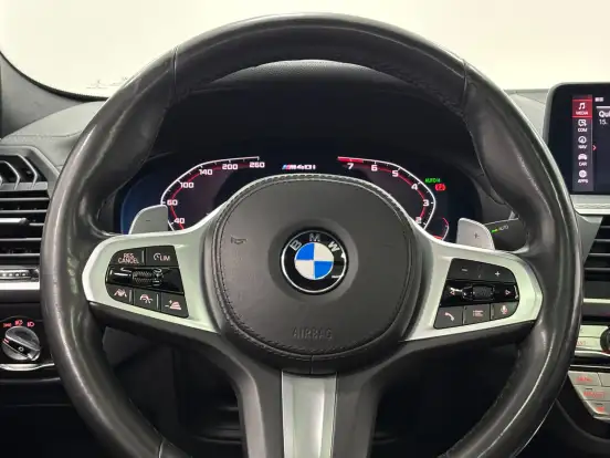 BMW-X4-2020