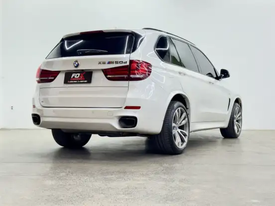 BMW-X5-3.0 4X4 M50D I6 TURBO DIESEL 4P AUTOMÁTICO BMW-X5-2015
