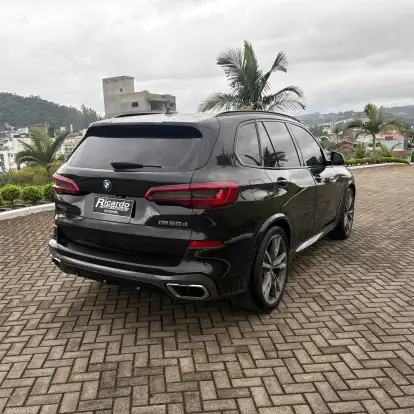 BMW-X5-2018