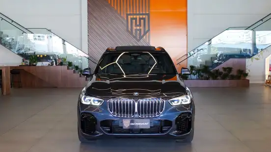 BMW-X5-2021