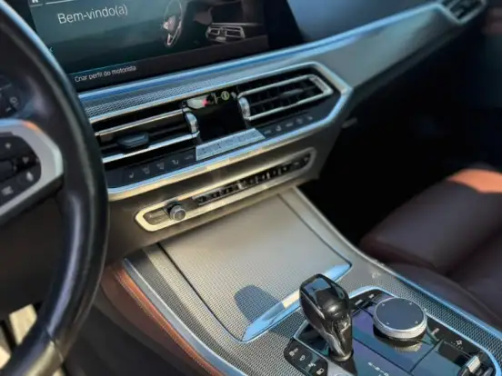 BMW-X5-3.0 I6 TURBO HÍBRIDO XDRIVE45E M SPORT AUTOMÁTICO BMW-X5-2021