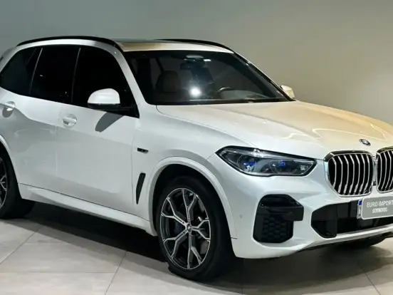 BMW-X5-3.0 I6 TURBO HÍBRIDO XDRIVE45E M SPORT AUTOMÁTICO BMW-X5-2021
