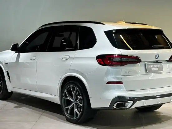 BMW-X5-3.0 I6 TURBO HÍBRIDO XDRIVE45E M SPORT AUTOMÁTICO BMW-X5-2021
