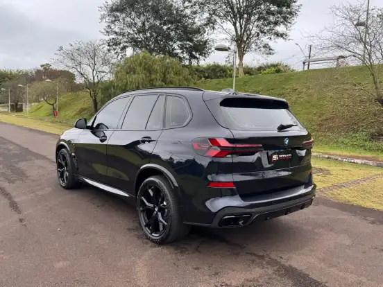 BMW-X5-2025