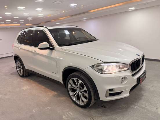 BMW-X5-3.0 4X4 30D I6 TURBO DIESEL 4P AUTOMÁTICO BMW-X5-2017