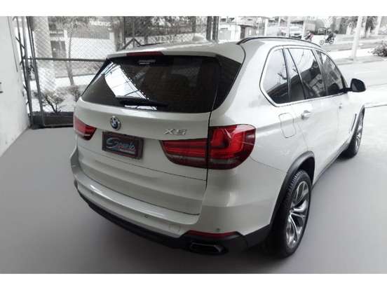 BMW-X5-2017