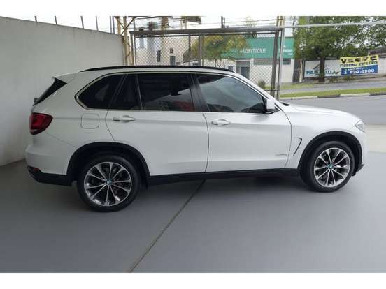 BMW-X5-3.0 4X4 30D I6 TURBO DIESEL 4P AUTOMÁTICO BMW-X5-2017