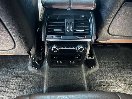 BMW-X5-2018