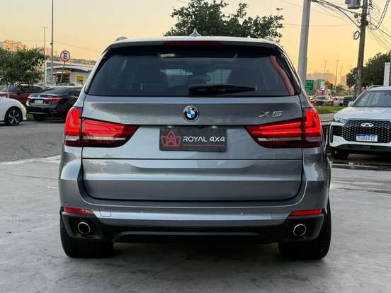 BMW-X5-2016