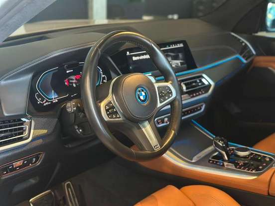 BMW-X5-3.0 I6 TURBO HÍBRIDO XDRIVE45E M SPORT AUTOMÁTICO BMW-X5-2022