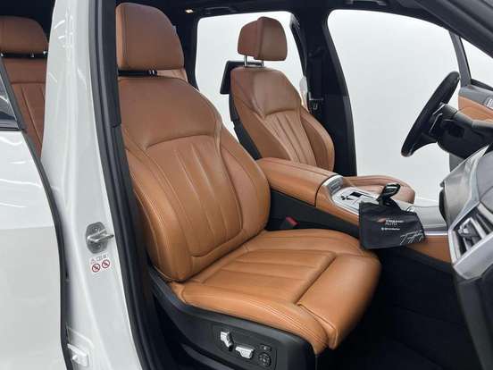 BMW-X5-2020