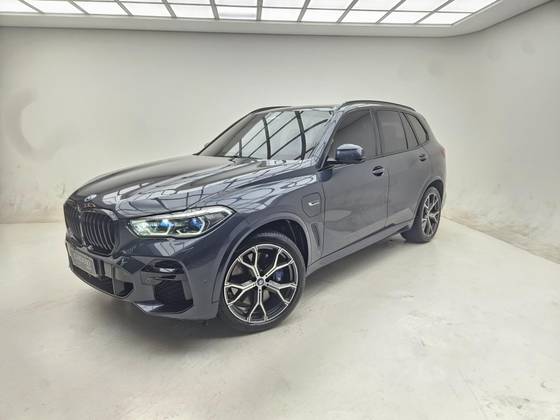 BMW X5 3.0 I6 TURBO HÍBRIDO XDRIVE45E M SPORT AUTOMÁTICO
