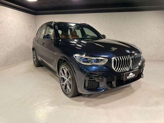 BMW-X5-2022
